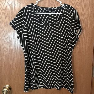 Size XL Bay Studio Chevron Striped Shirt